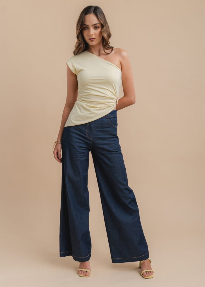 Top CLAUDIA - Image 1